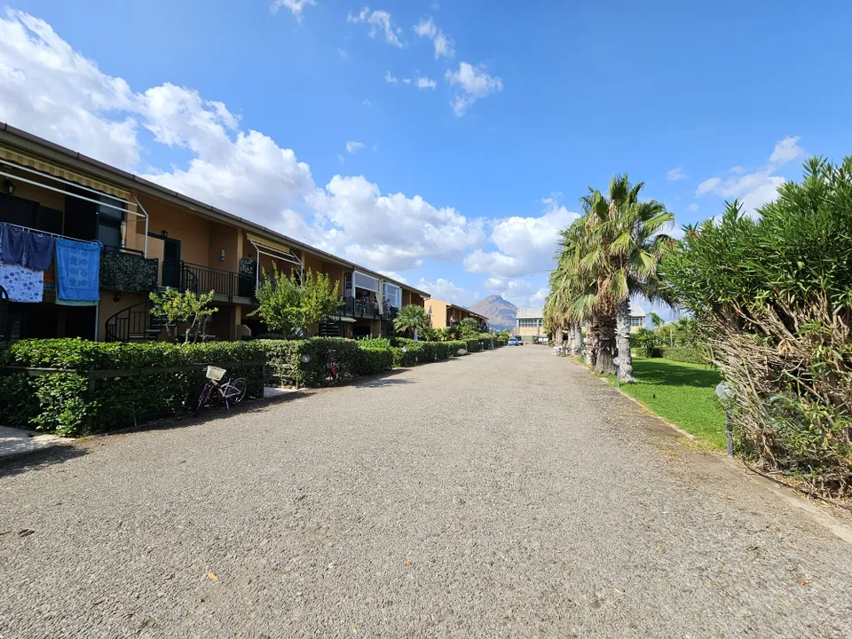Lejlighed i Campofelice di Roccella, Palermo - foto 1